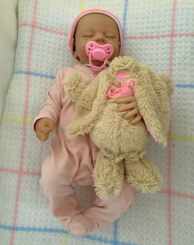 Sleeping baby girl - sleeping,