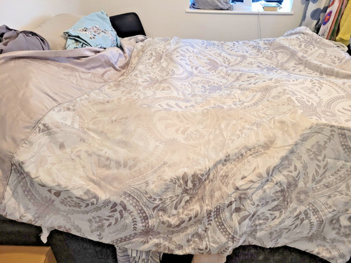 Laura ashley double duvet - laura,