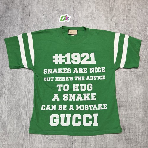 Size large gucci hug a - to,