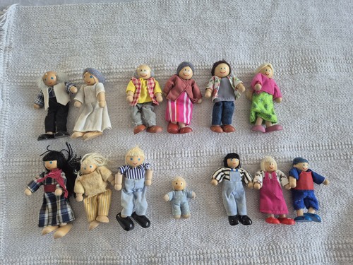 Gorgeous set x13 wooden - of,