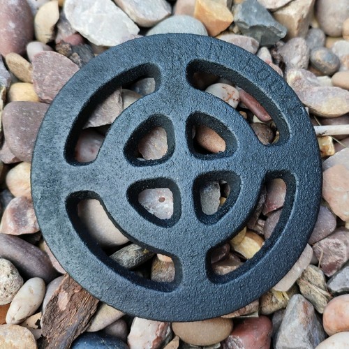 Round cast iron - round,