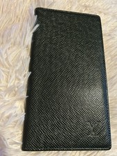 LV Louis Vuitton - Taiga