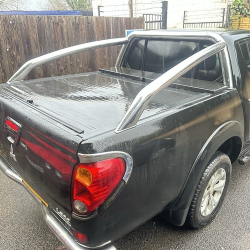 Mitsubishi l200 roll - mitsubishi,