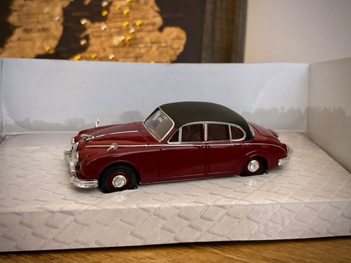 Corgi classics inspector morse - classics,