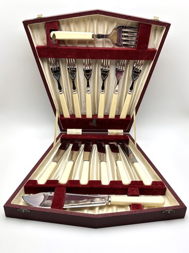 Vintage cased epns fish - vintage,
