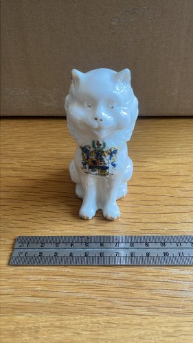 Crested china white - crested,