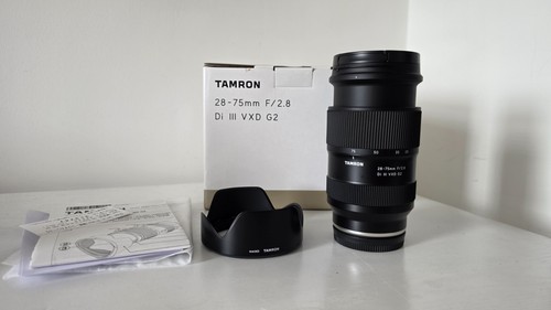 Tamron 75mm 8 - f/2.8, di