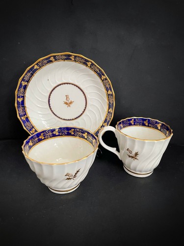 Worcester porcelain flight - worcester, and