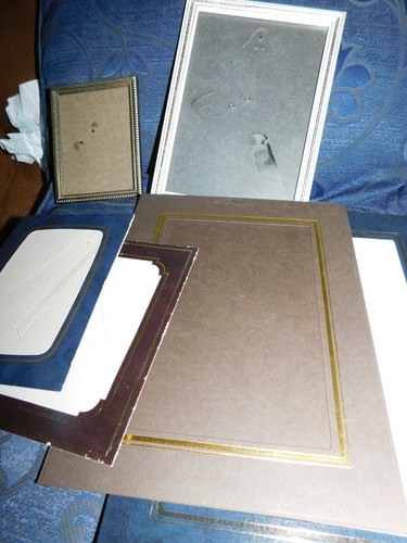 Small photo frames plus 3 - photo,
