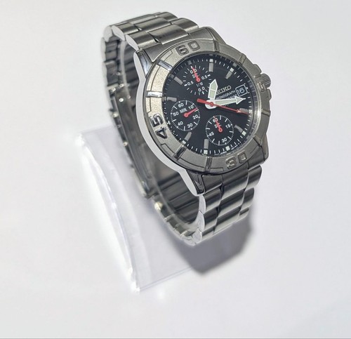 Seiko chronograph v657 - chronograph, v657-8069