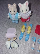 Sylvanian Families Ice Skating