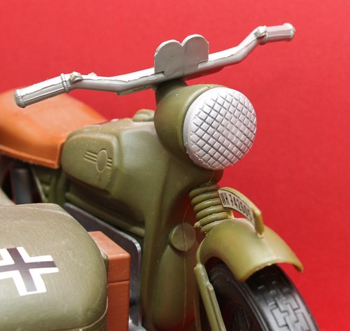 Vintage action man - , cherilea