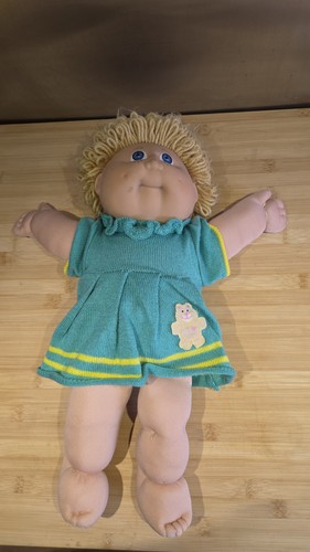 Cabbage patch doll vintage - cabbage,