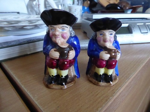 Pair collectors character - pair,