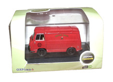 OXFORD DIECAST MORRIS J4 VAN