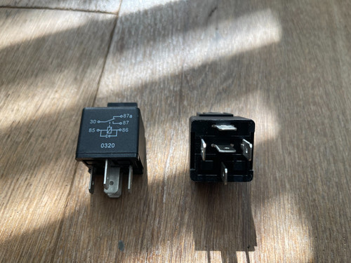 24v relay pin automotive - x,