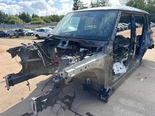 2019 l663 land - rover, defender