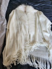 Quiz. Cream/Ivory Wrap With