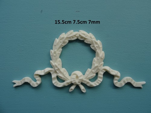 Decorative wreath swag ribbon