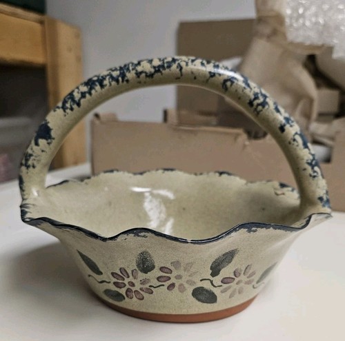Pigeon switch pottery basket - pigeon,
