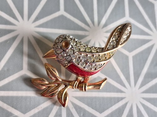 Costume robin brooch - robin,