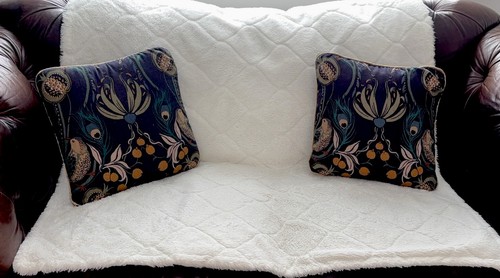 William morris cushion - william,