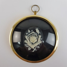 Single Rose in Cameo From the