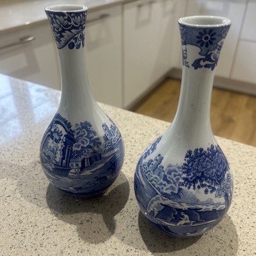 Pair spode blue - a, room