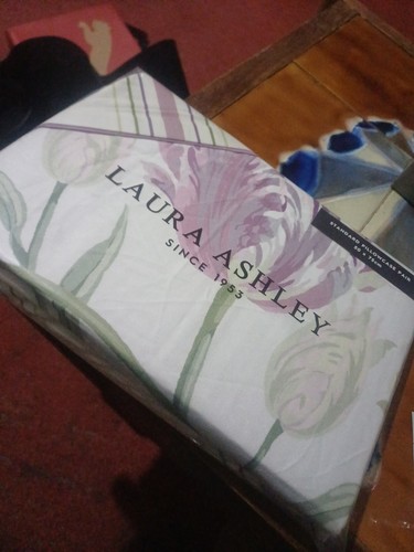 Laura ashley gosford grape - ashley,
