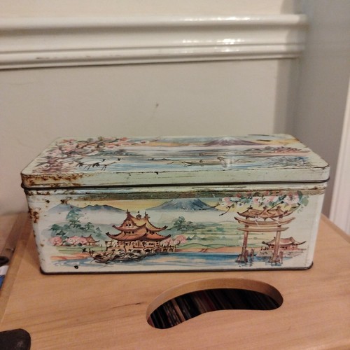 Collectable vintage biscuit - collectable,