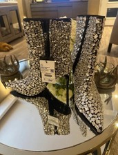 Zara Deluxe Women’s