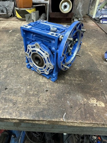Dertec worm gearbox - gearbox, 10.1
