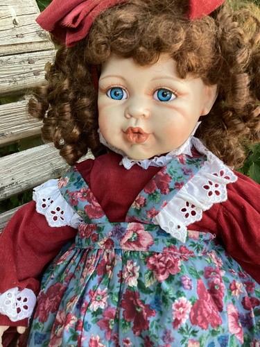 Haunted doll roxanne large - doll,