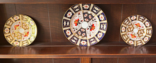 Royal crown derby imari - crown,