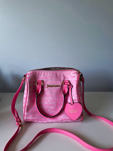 Juicy couture pink logo - juicy,