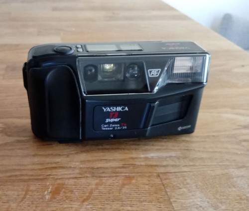 Vintage yashica super - vintage, t3