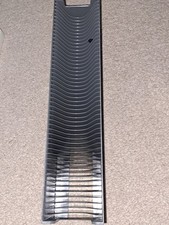 Slide projector cassette tray