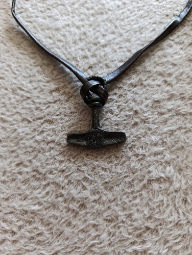 Thors hammer pendant - thors,