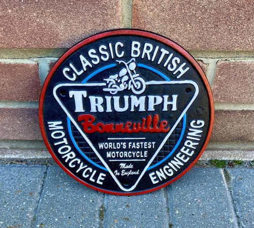 Triumph bonneville cast iron - bonneville,