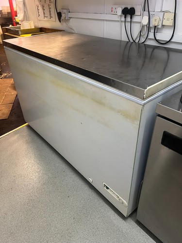Gram chest freezer cf53sg - gram,