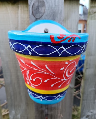 Spanish wall pot - wall,