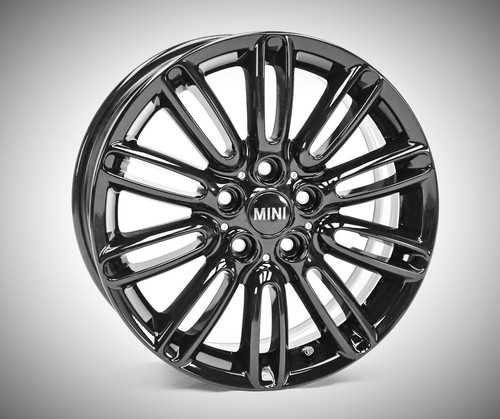 Black aluminum alloy wheels - aluminum,