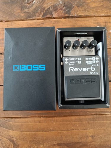 Boss reverb guitar - rv-6,