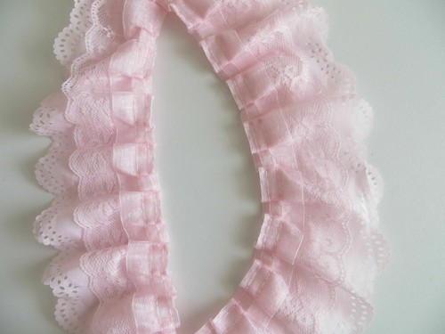 1yd layer pleated organza - 3-layer,