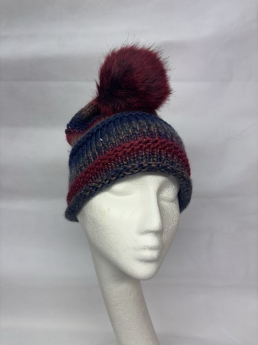 Bobble hat burgundy blue mix - bobble,