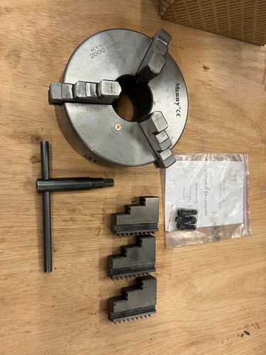 Jaw lathe chuck 200 mm - lathe,