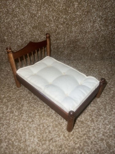 Dolls house bed - dolls, hand
