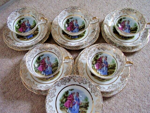 Newtown england 22kt gold - newtown,