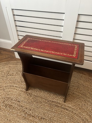 Vintage magazine rack - magazine,