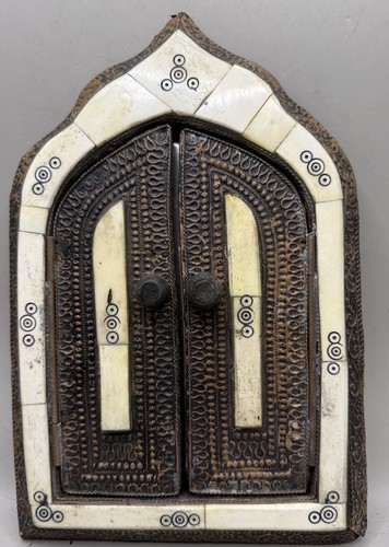 Vintage wooden moroccan arched - wooden,